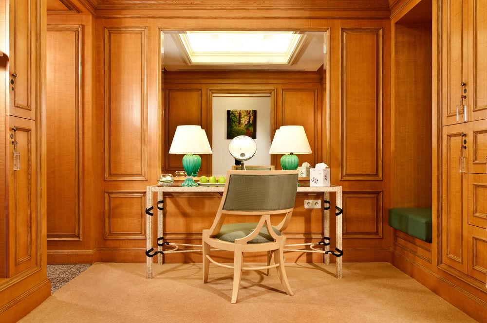 Hotel Regent Berlin, An Ihg Berlino